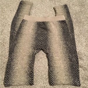 NIKIBIKI Leggings